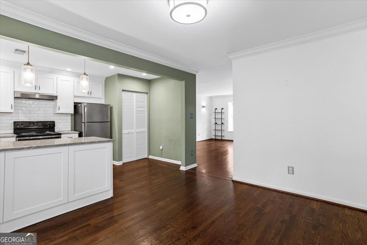 144 Woodmere Square Atlanta - Photo 14