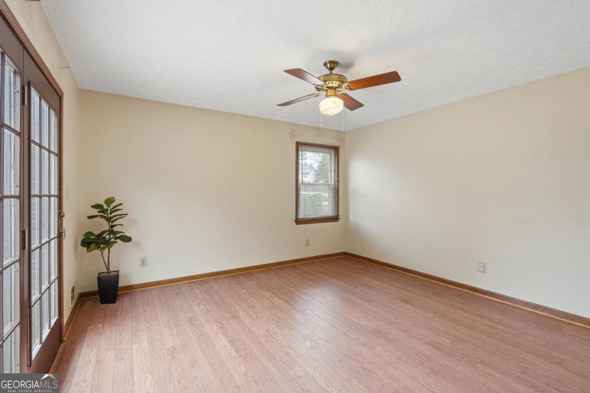 727 William Street Dacula - Photo 23