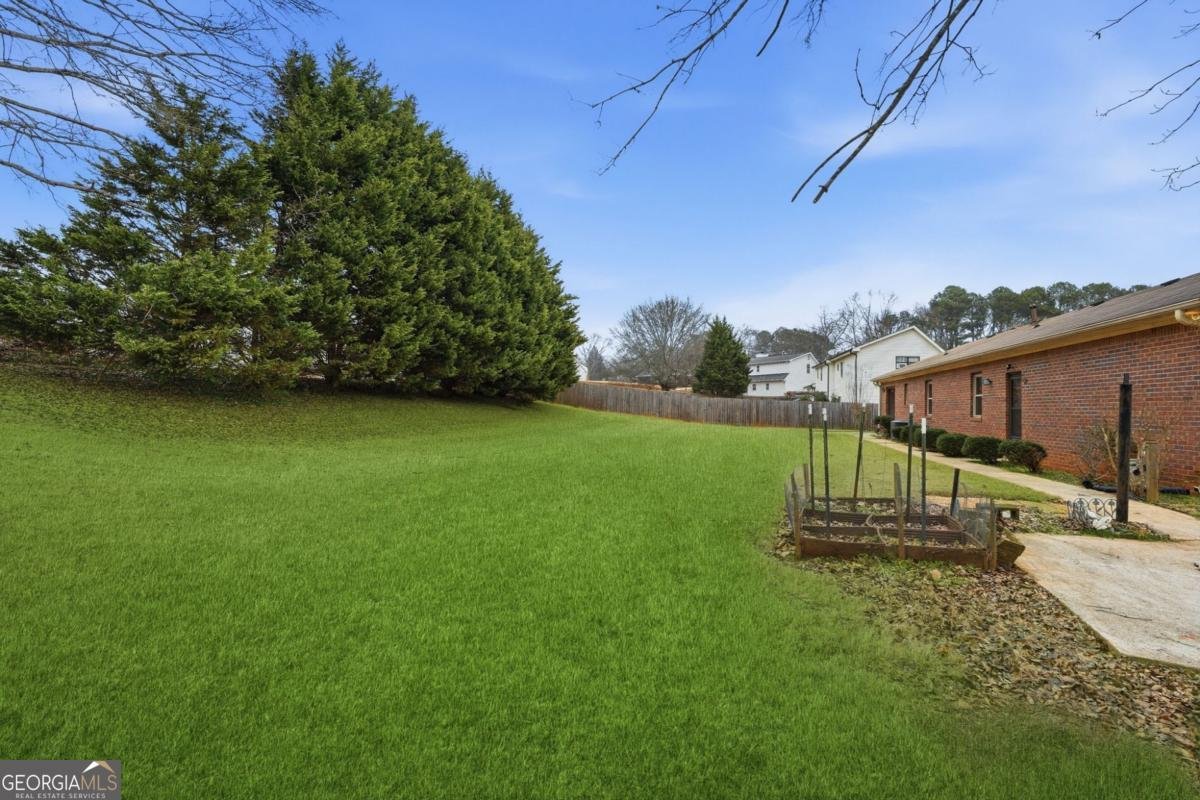 727 William Street Dacula - Photo 33