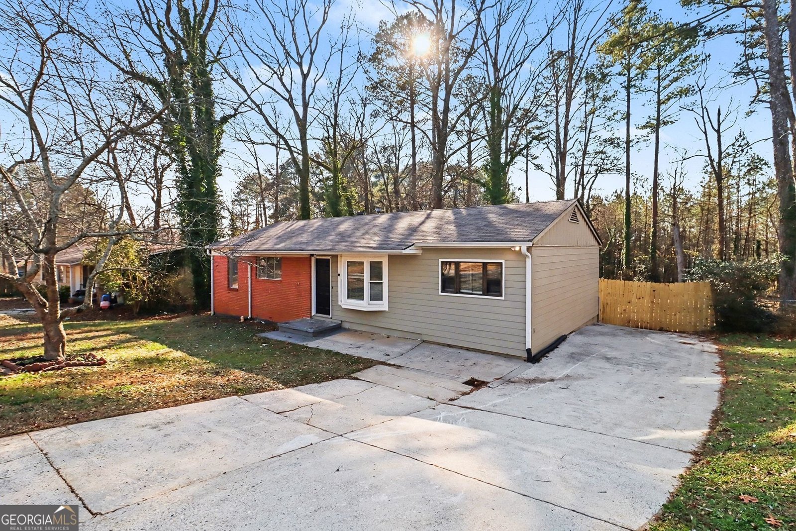 6099 Biscayne Drive Forest Park - Photo 1