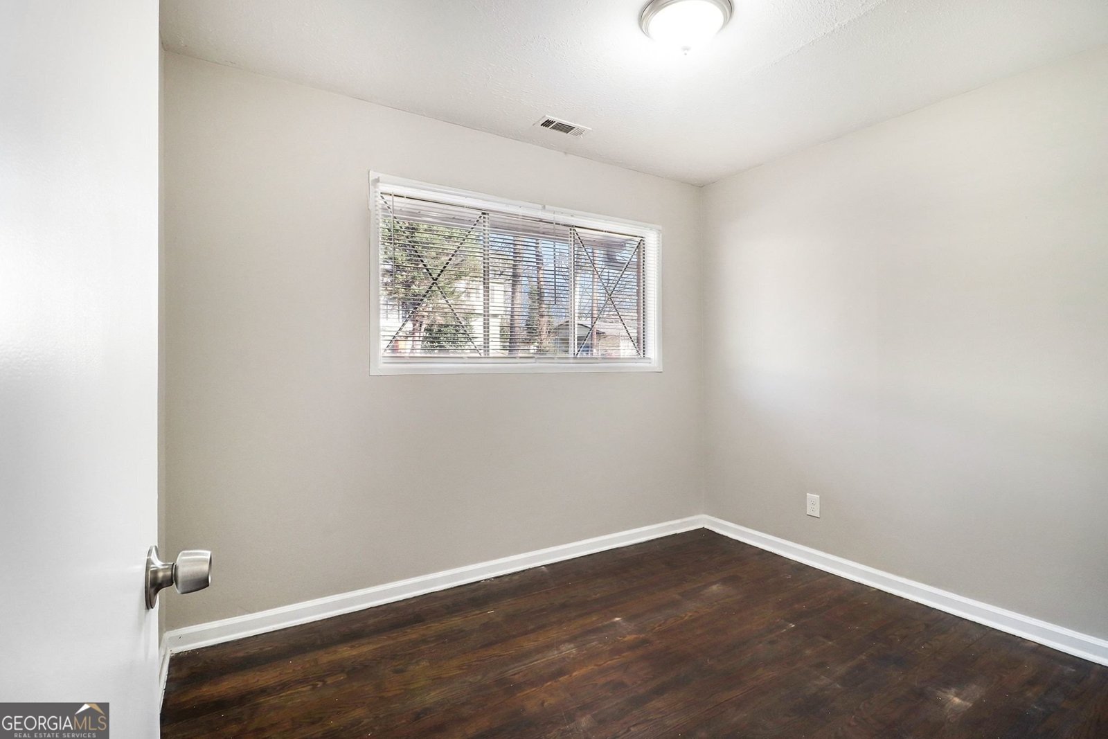 6099 Biscayne Drive Forest Park - Photo 15