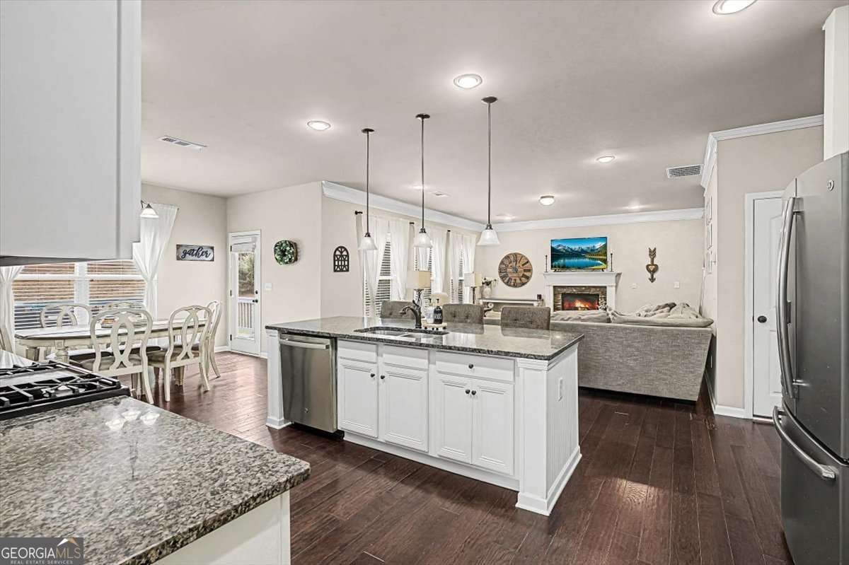 401 Water Oak Court Canton - Photo 15