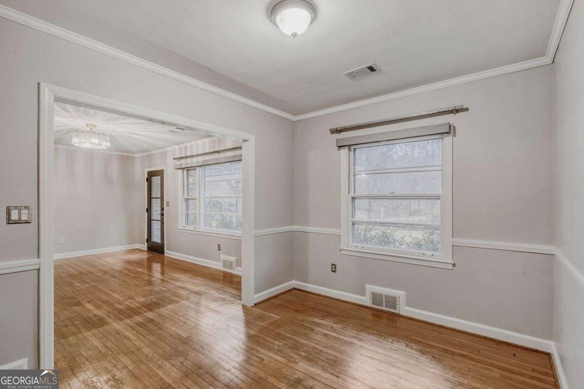 905 Milam Circle Clarkston - Photo 12