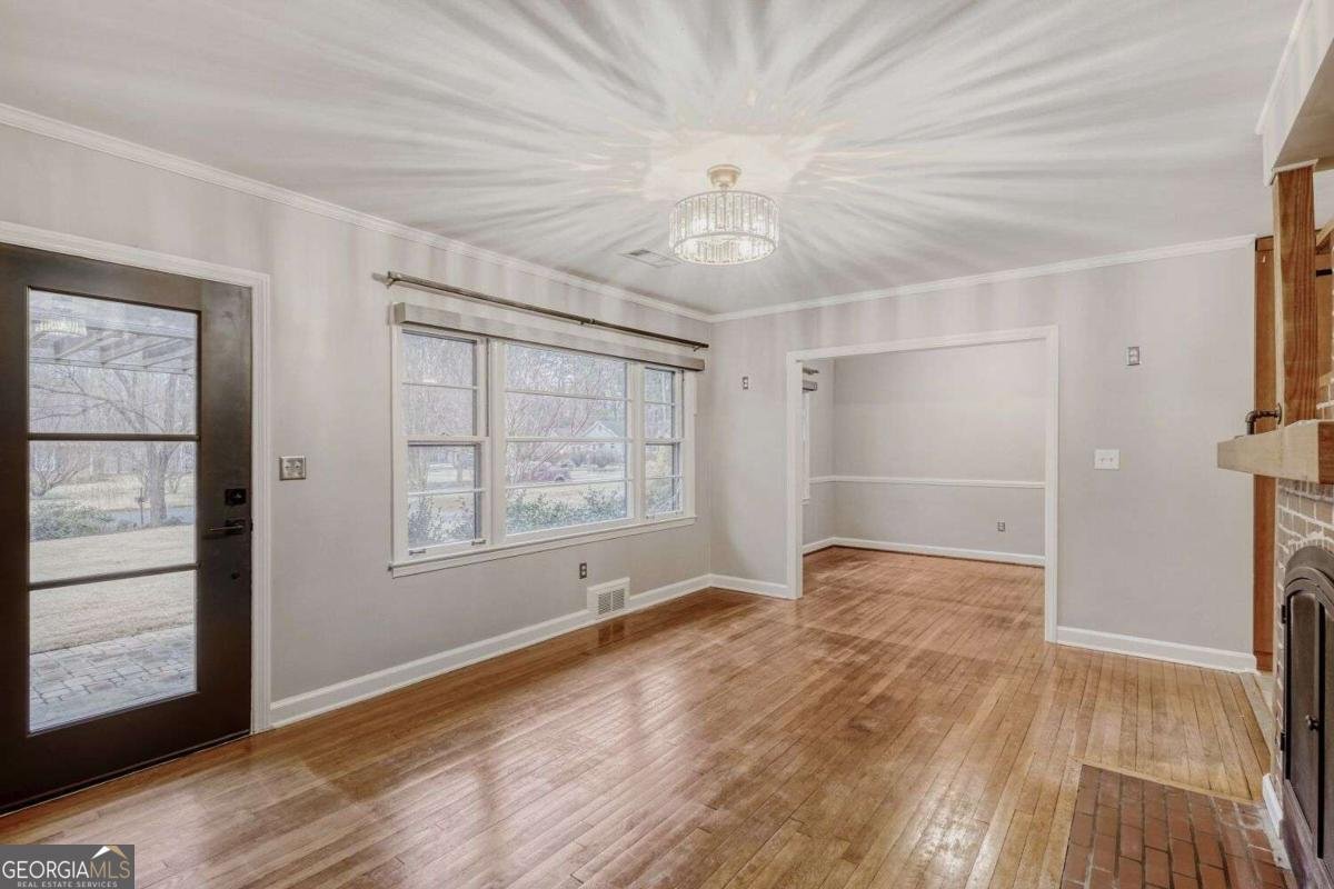 905 Milam Circle Clarkston - Photo 6