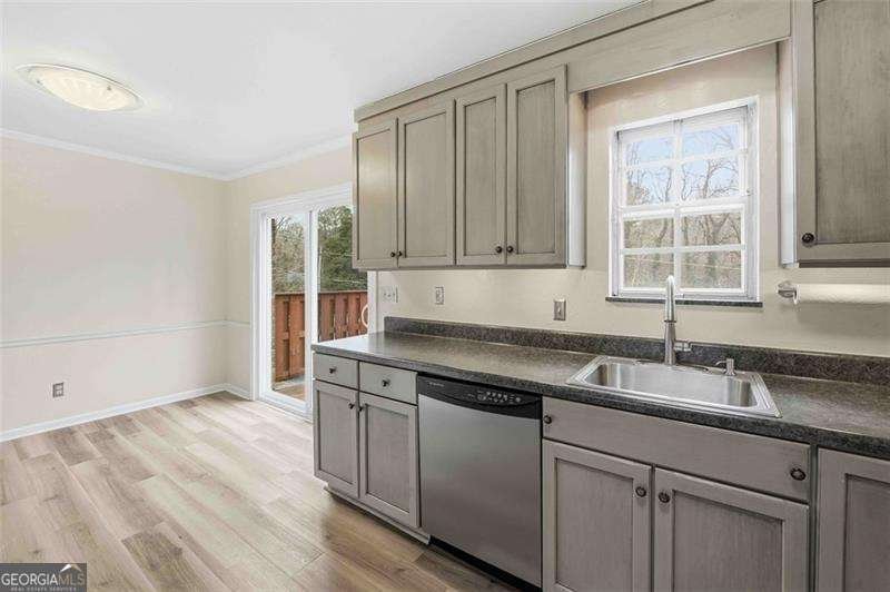 5506 Kingsport Drive Atlanta - Photo 9