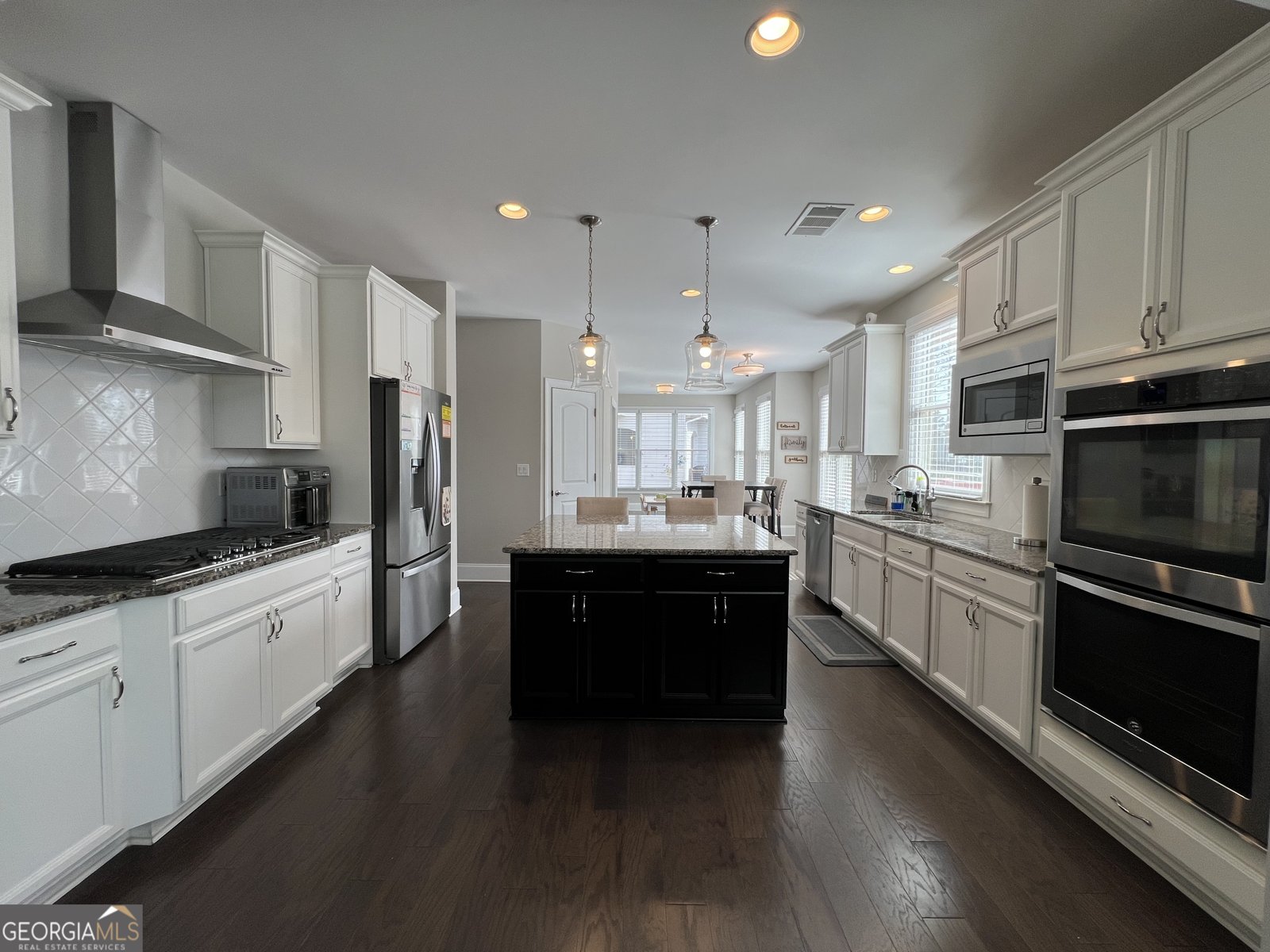 3953 OBryant Circle Smyrna - Photo 7