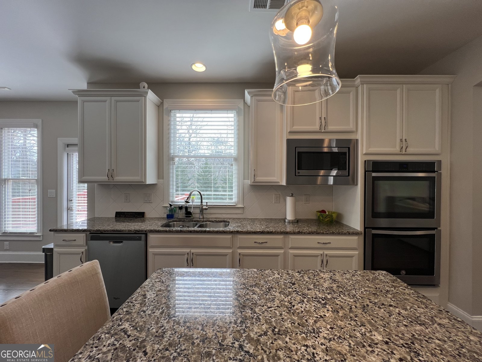 3953 OBryant Circle Smyrna - Photo 9