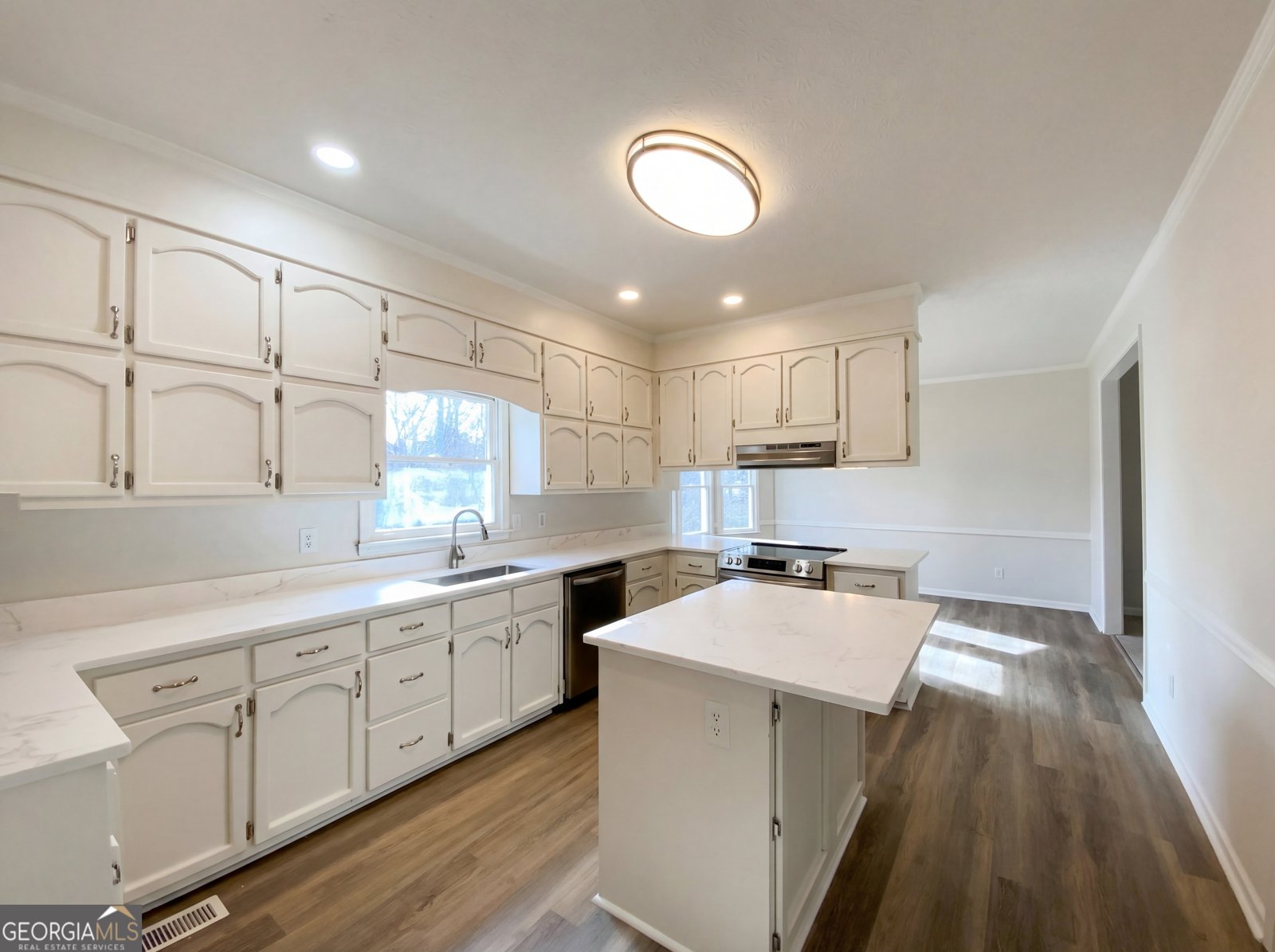 8201 Greens Court Jonesboro - Photo 10