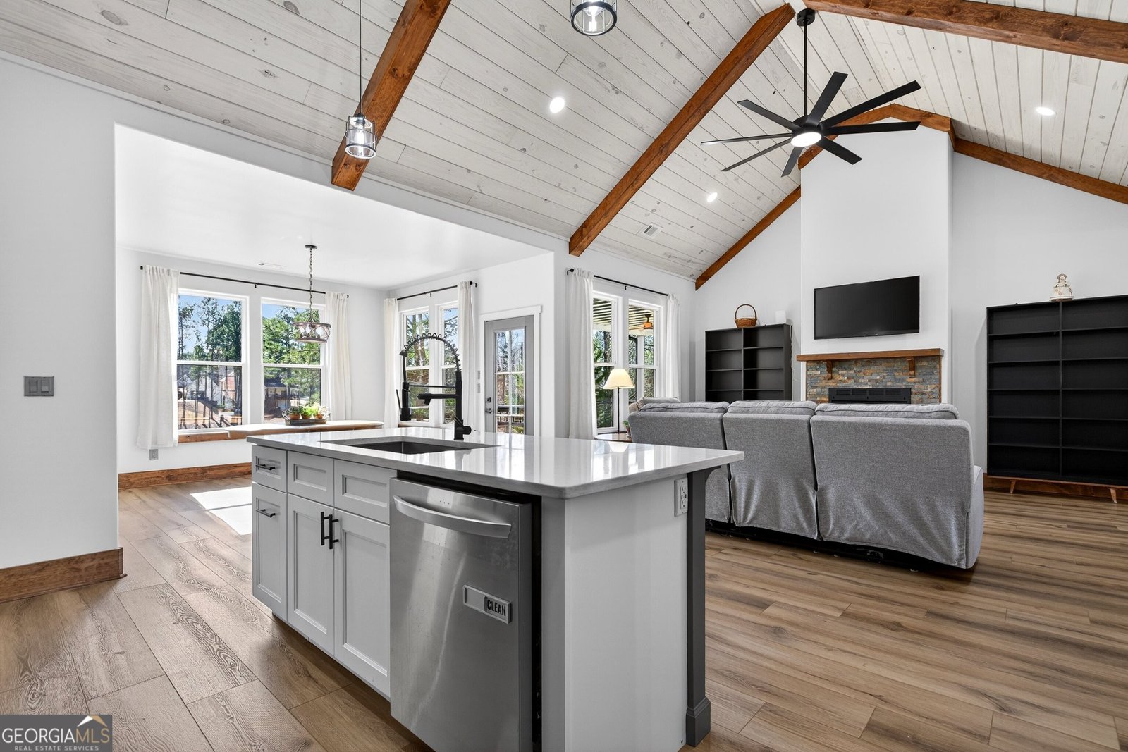 211 Lake Chase Dr N Griffin - Photo 48