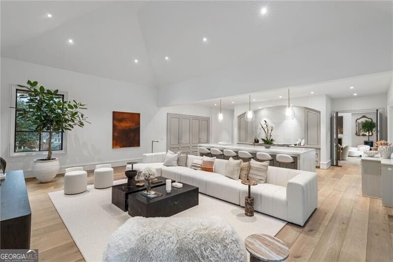 5245 Kenbrook Way Sandy Springs - Photo 20