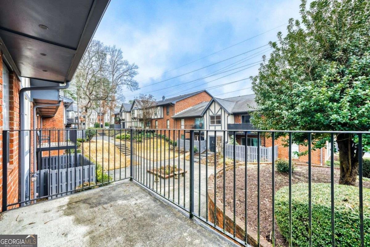 6851 Roswell Road Atlanta - Photo 21