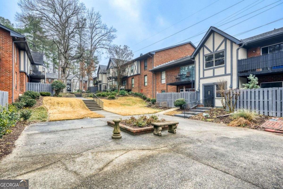 6851 Roswell Road Atlanta - Photo 23