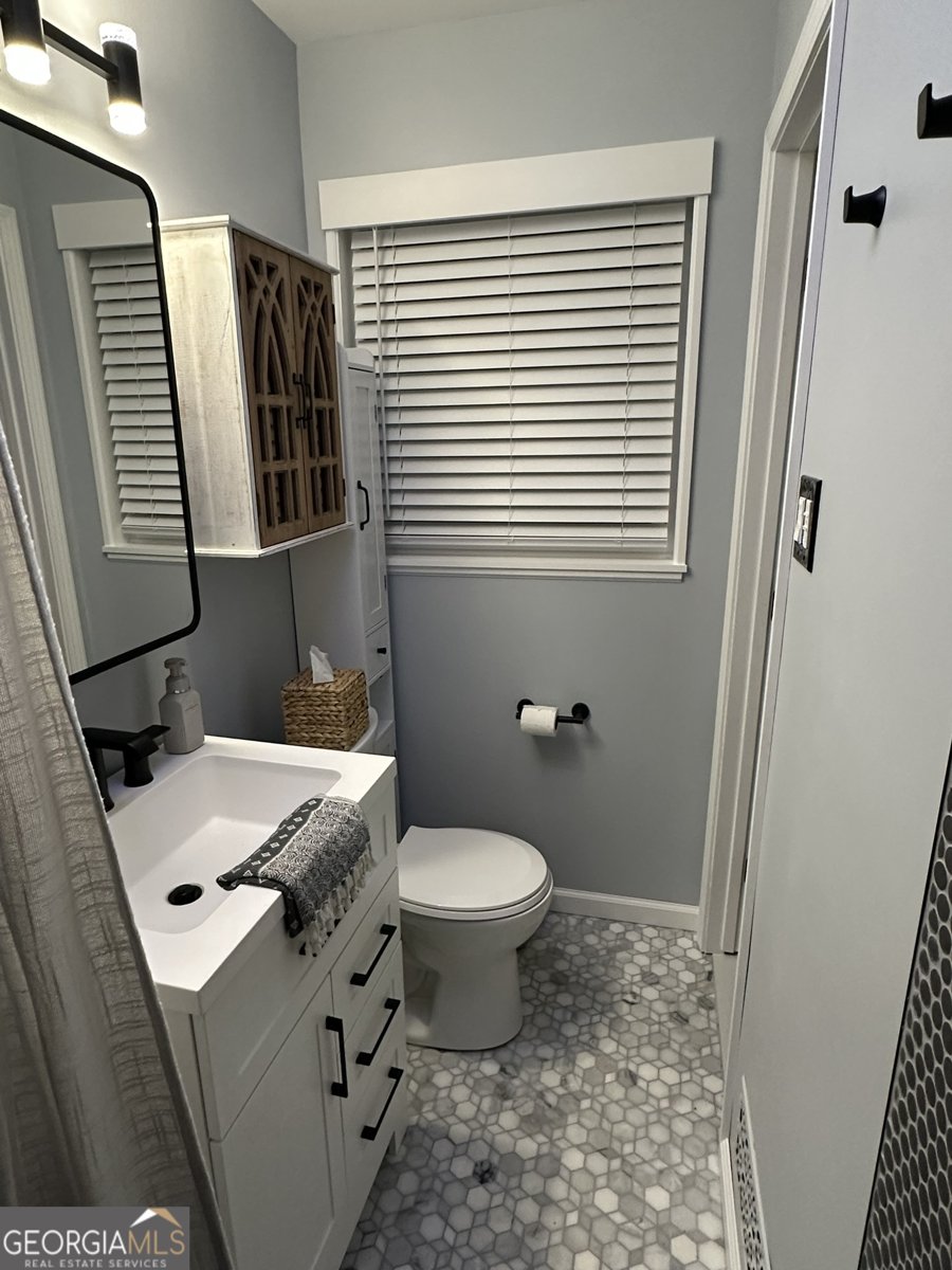 264 Pamela Street Marietta - Photo 9