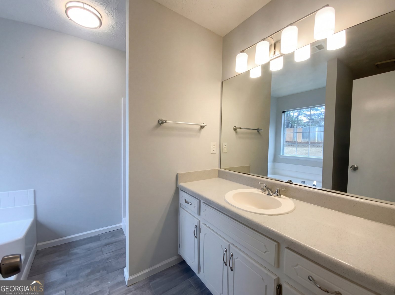 10454 Iron Gate Lane Jonesboro - Photo 6