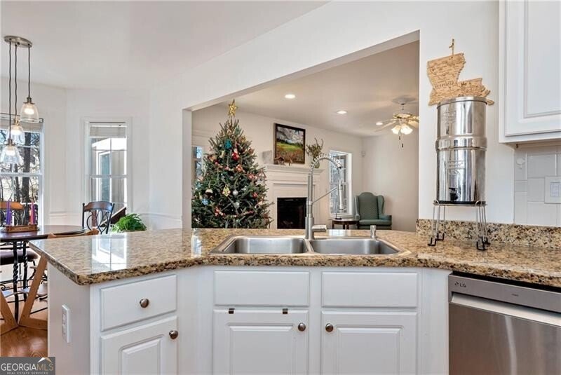 1115 Lake Lucerne Road Lilburn - Photo 15