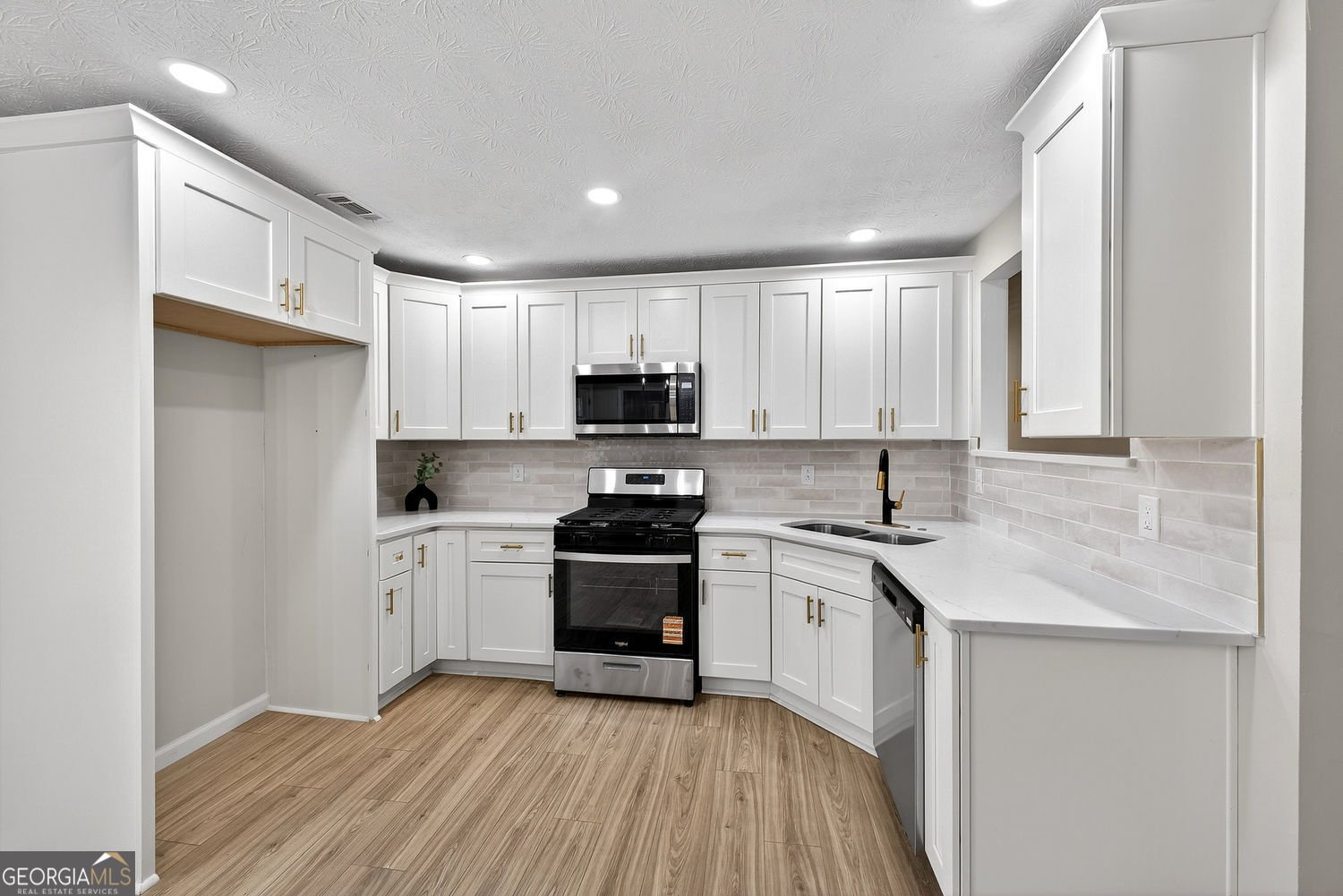 330 Christian Woods Drive Conyers - Photo 10