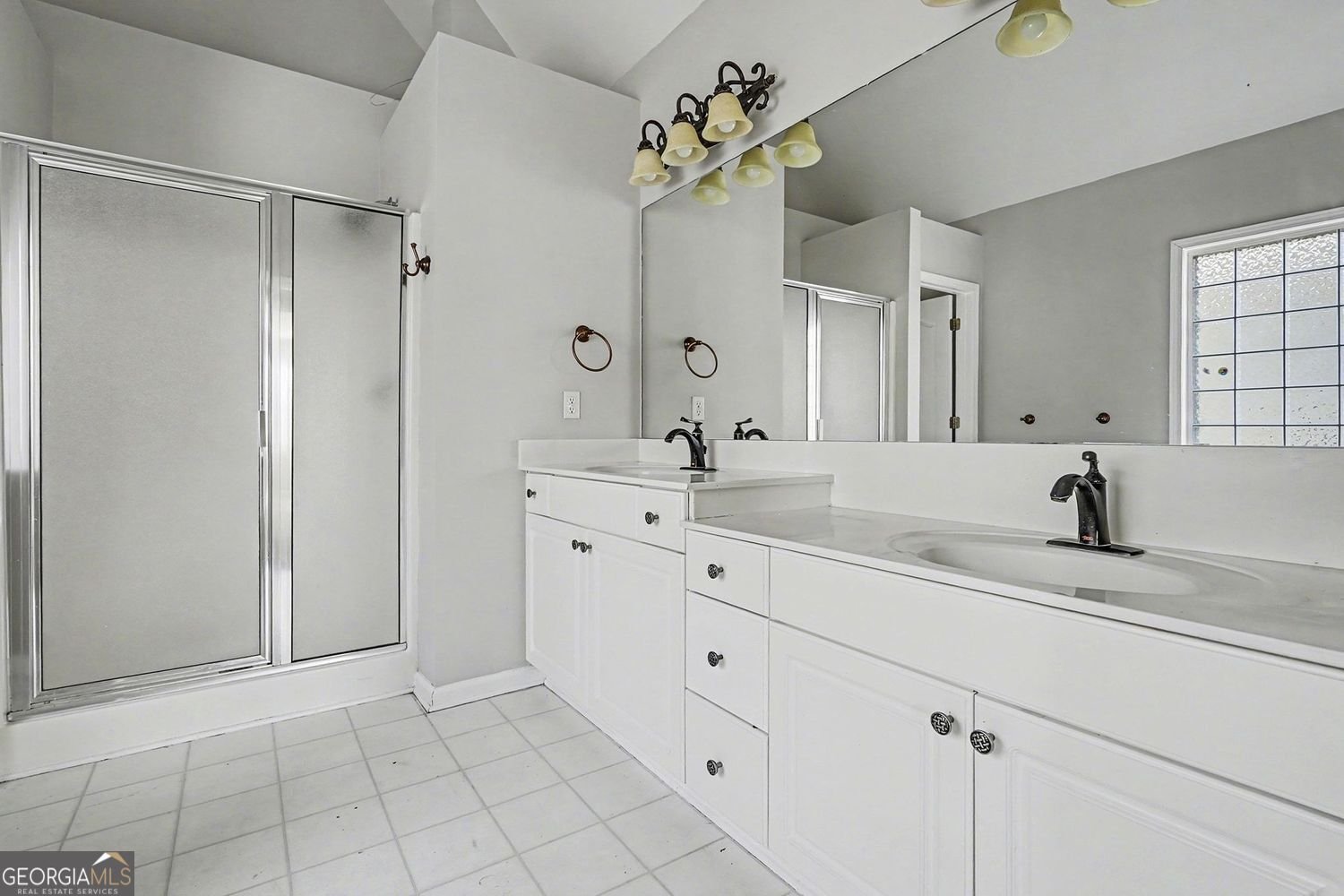 315 Mirramont Court Woodstock - Photo 11