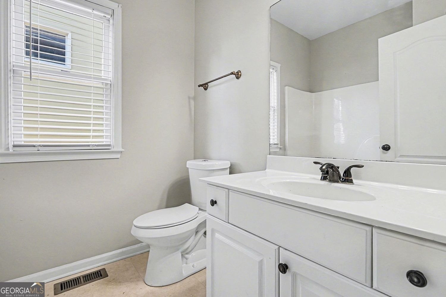 315 Mirramont Court Woodstock - Photo 14