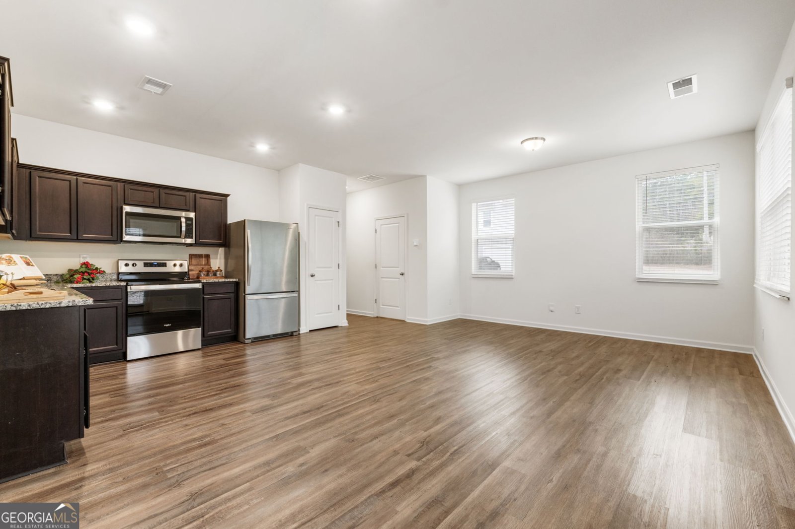 248 Grand Central Way Cartersville - Photo 10