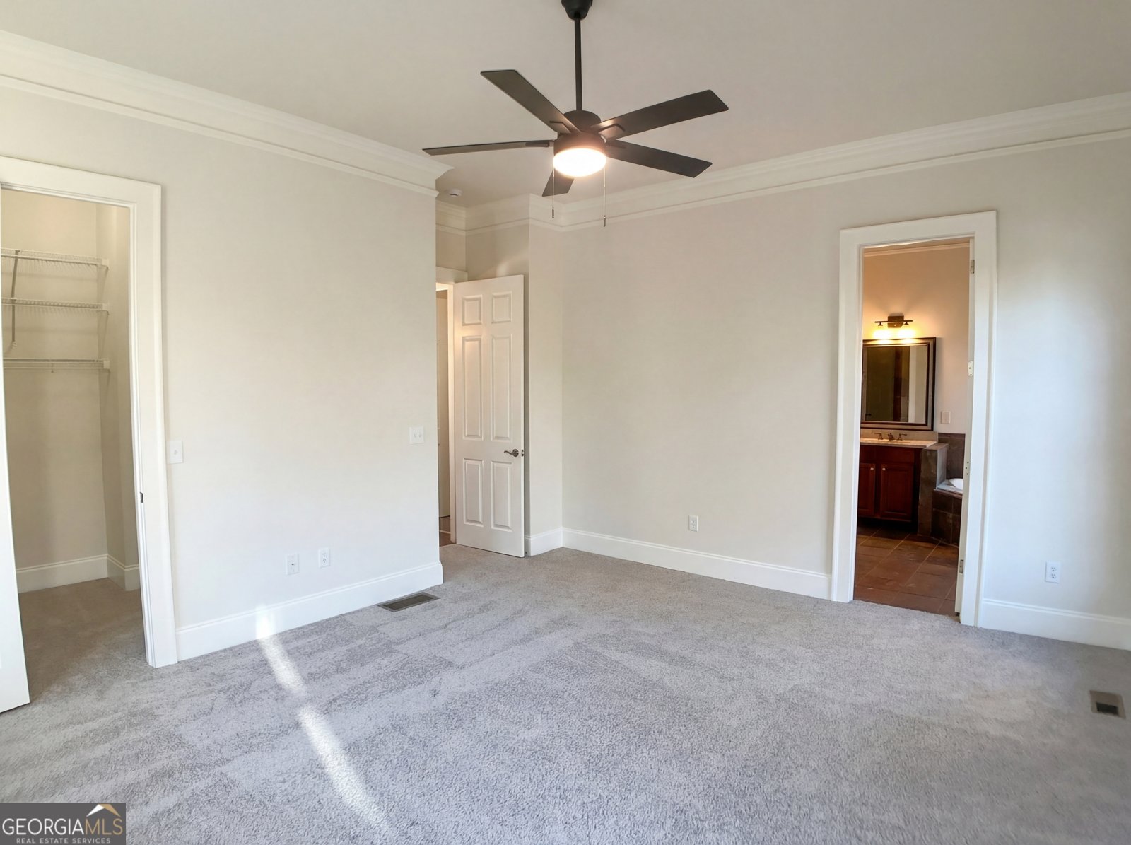 423 Tralee Court Statham - Photo 12