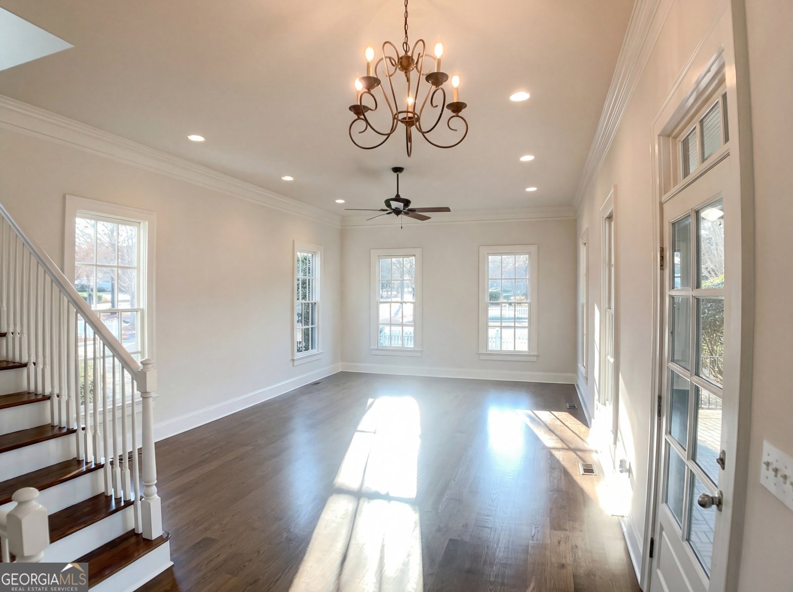 423 Tralee Court Statham - Photo 9