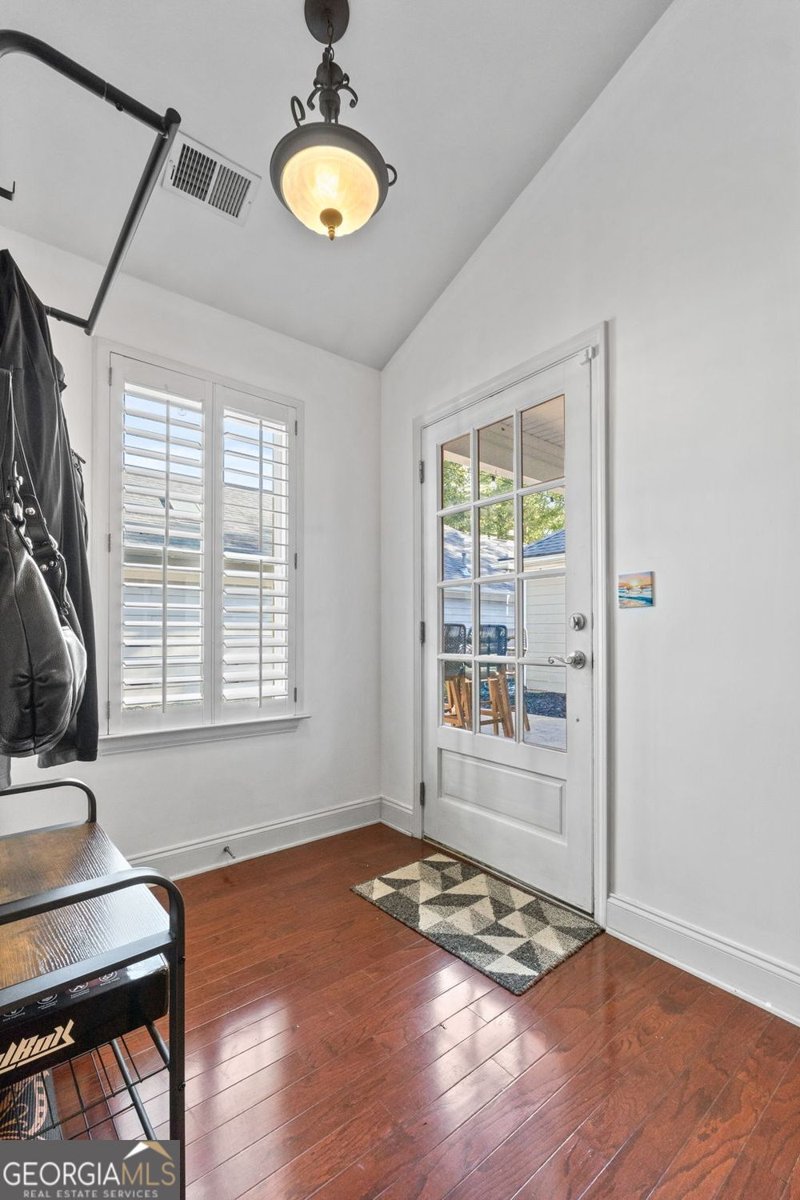 150 Cottage Club Drive Locust Grove - Photo 10