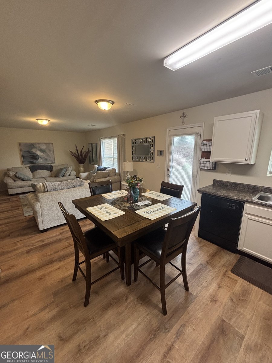 304 Bridgette Boulevard Lagrange - Photo 8