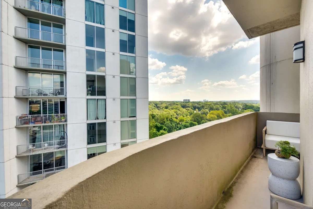 2161 Peachtree Road Atlanta - Photo 20