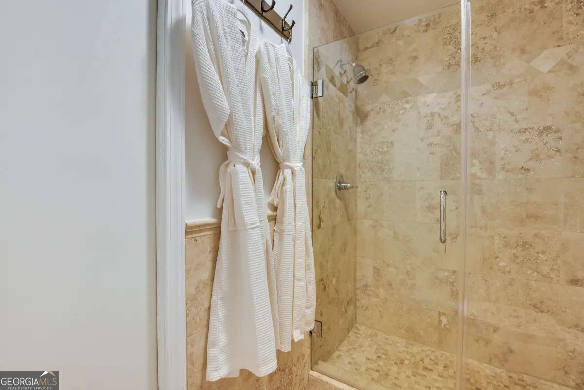 2161 Peachtree Road Atlanta - Photo 22