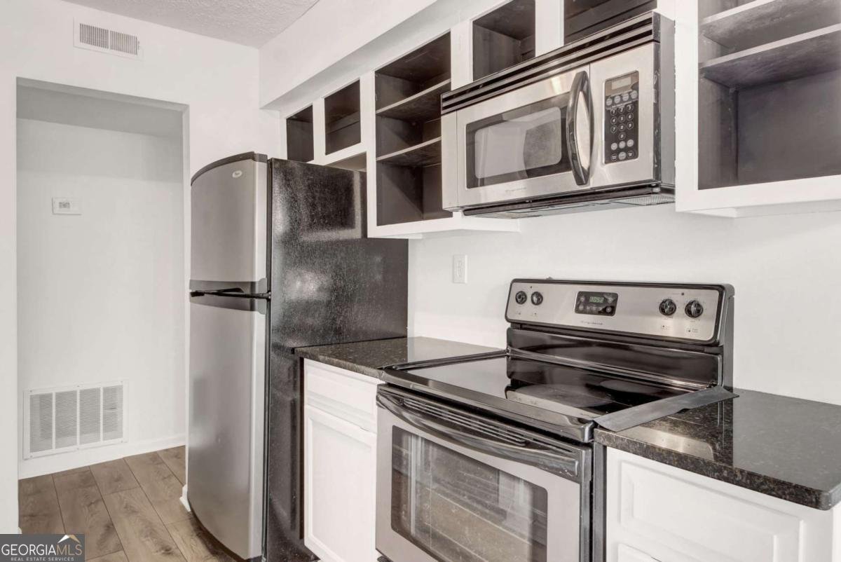 702 Glenleaf Drive Peachtree Corners - Photo 9