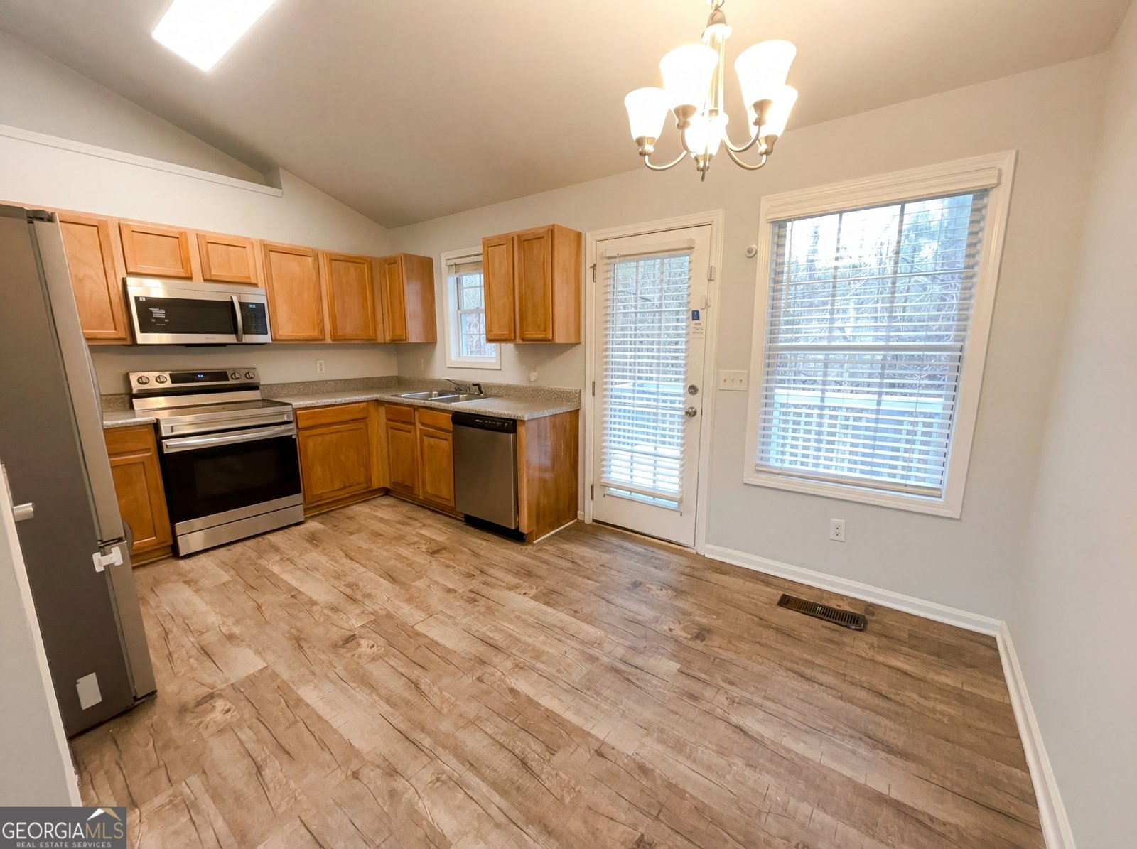 6584 Snowbird Lane Douglasville - Photo 7