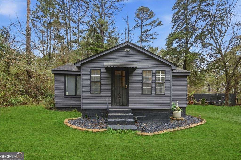 7895 Hobgood Road Fairburn - Photo 1