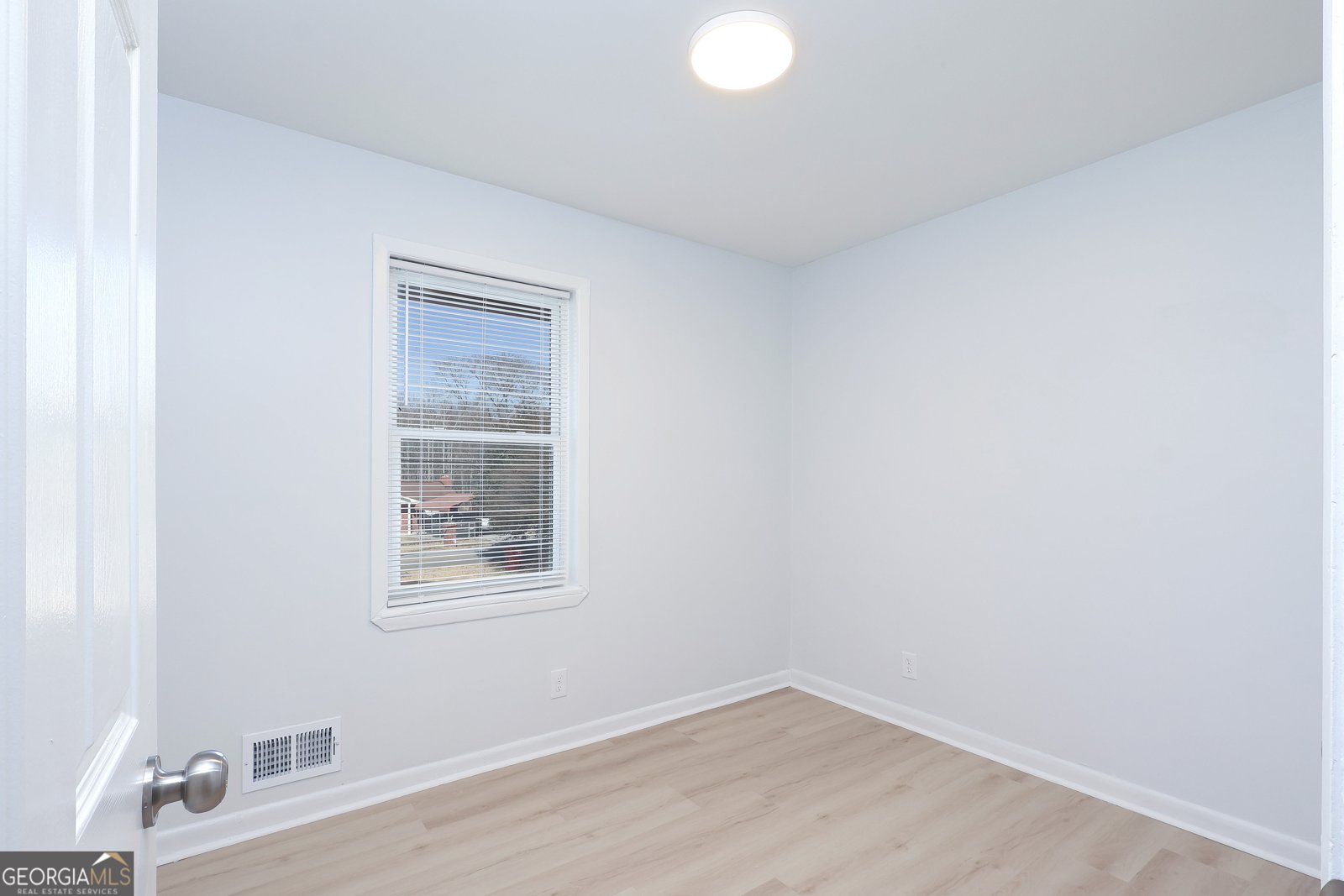 371 Roxbury Drive Riverdale - Photo 16