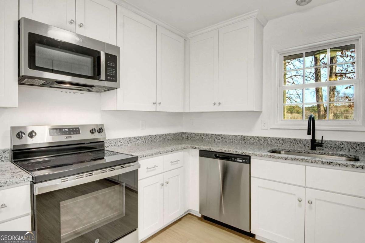 854 Mundys Mill Road Jonesboro - Photo 6