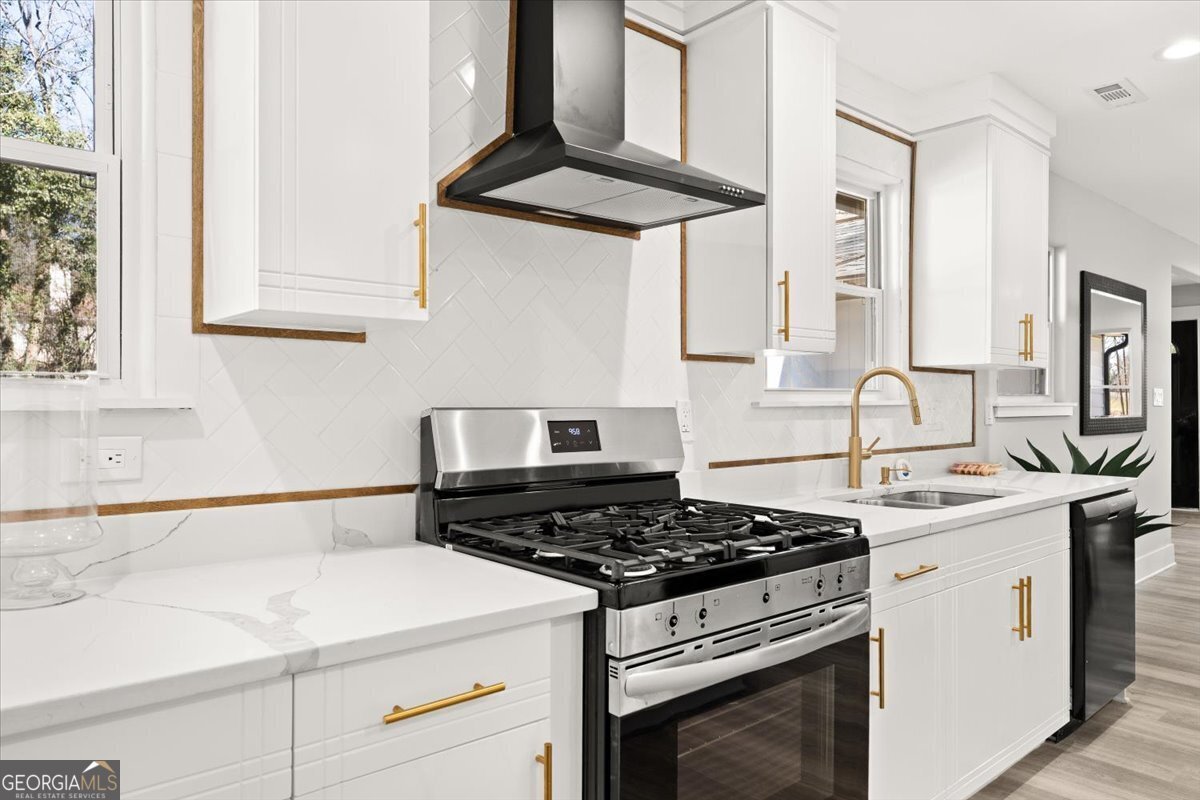 1027 Born Road Stone Mountain - Photo 8