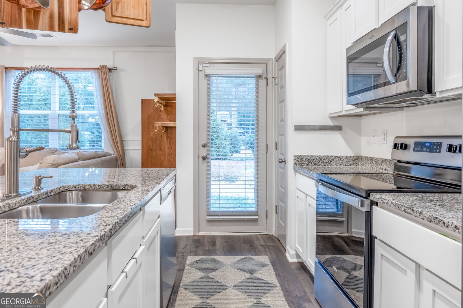 142 Hampton Circle McDonough - Photo 11