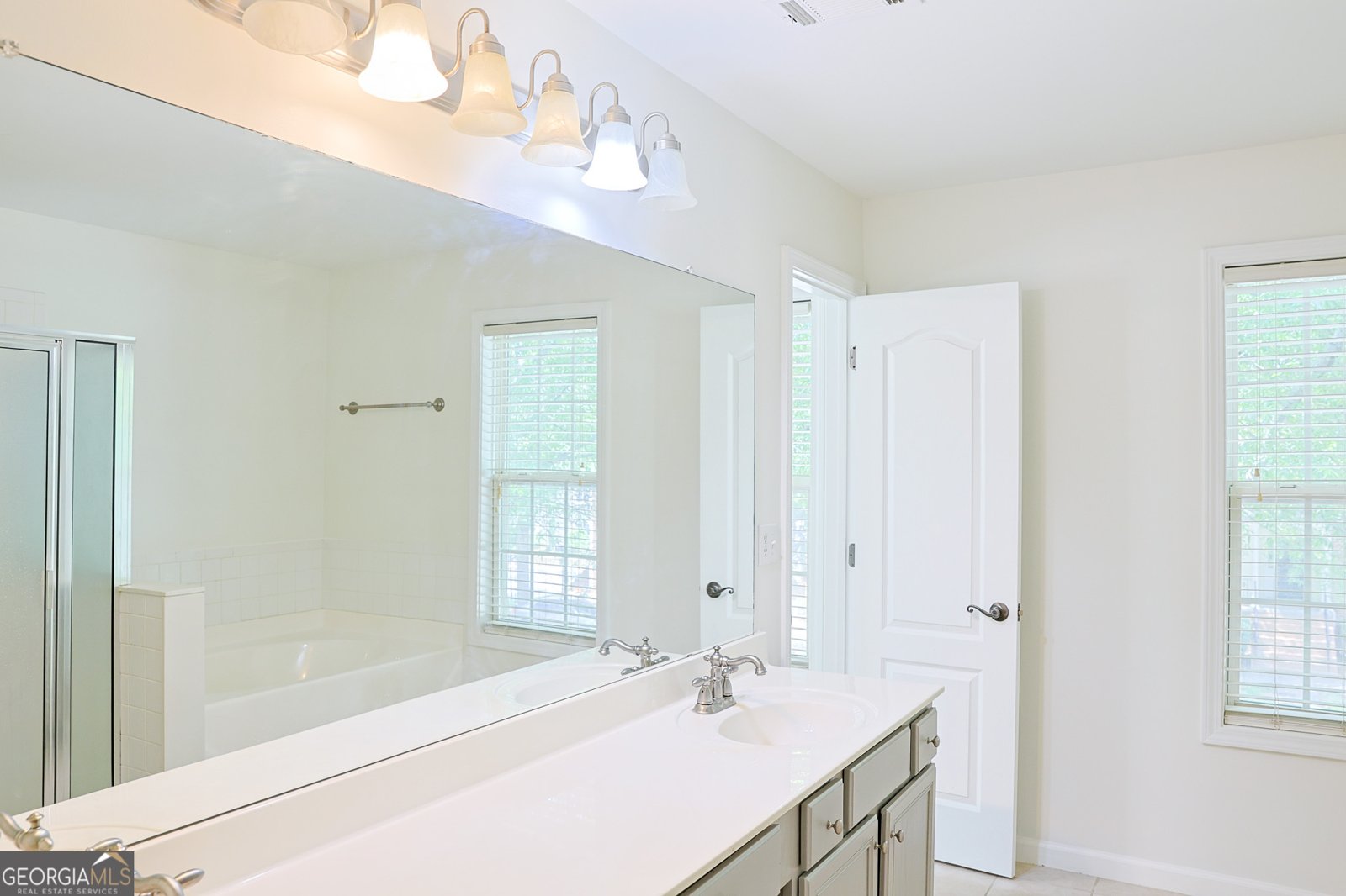 3761 Lake Point Boulevard Suwanee - Photo 31