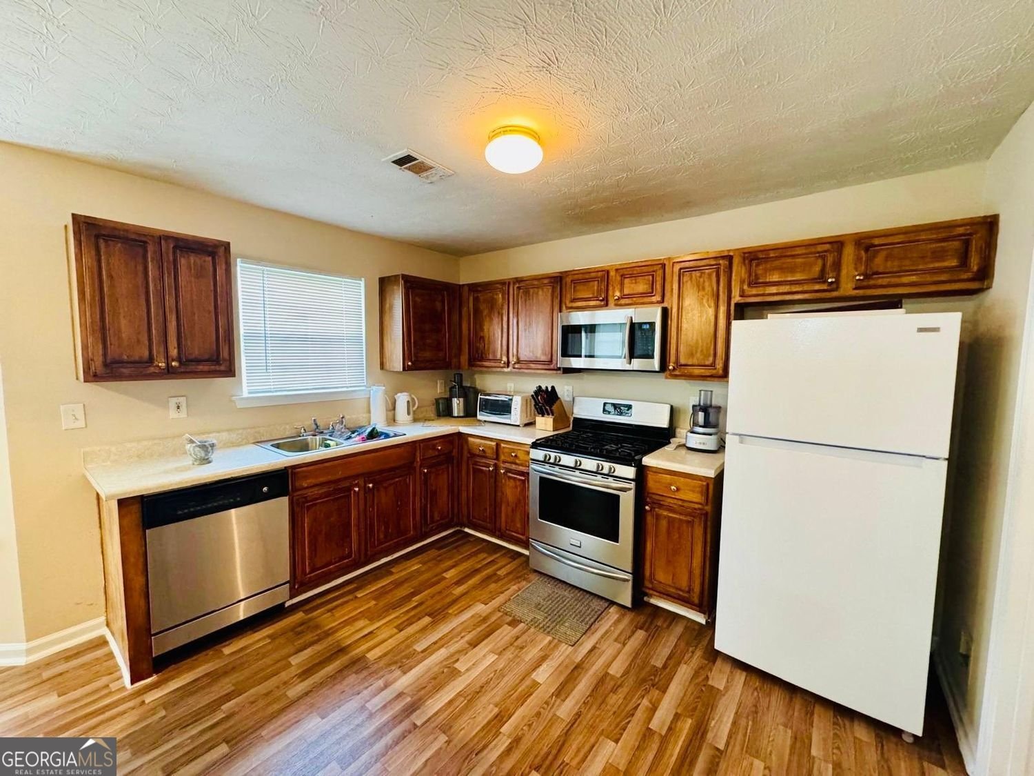 225 Hazelhurst Drive Covington - Photo 11