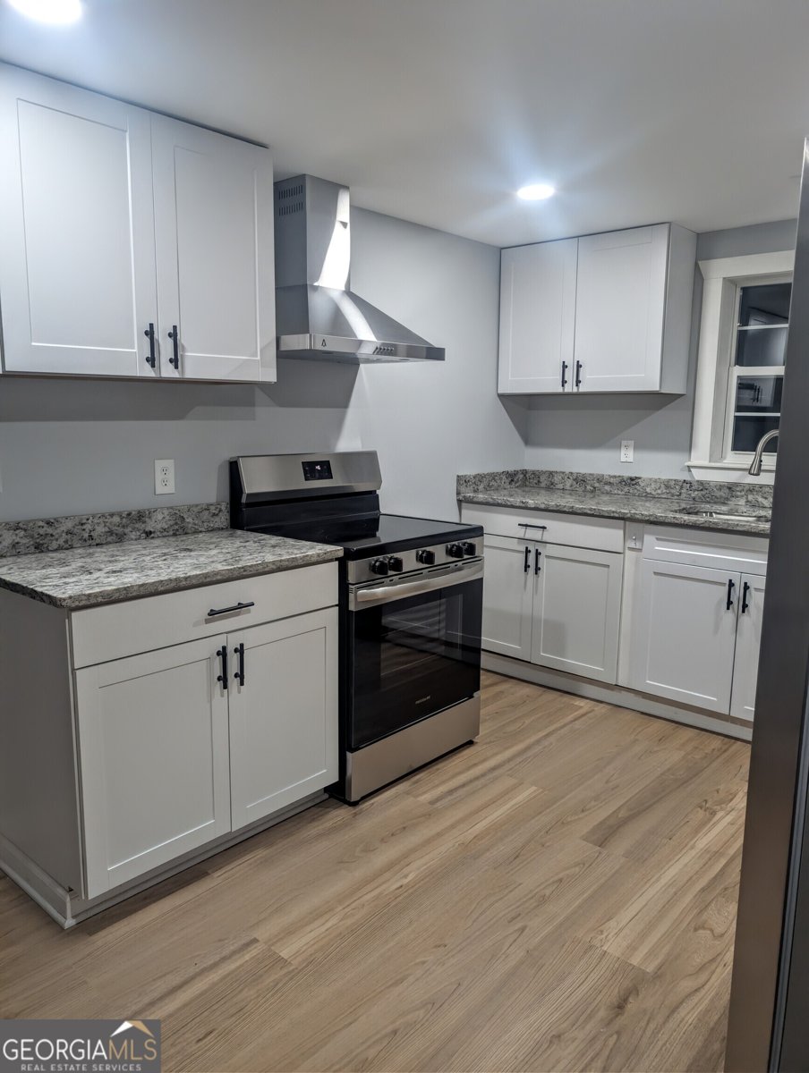 481 Currahee Street Toccoa - Photo 6