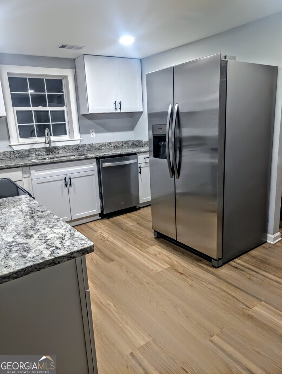 481 Currahee Street Toccoa - Photo 7