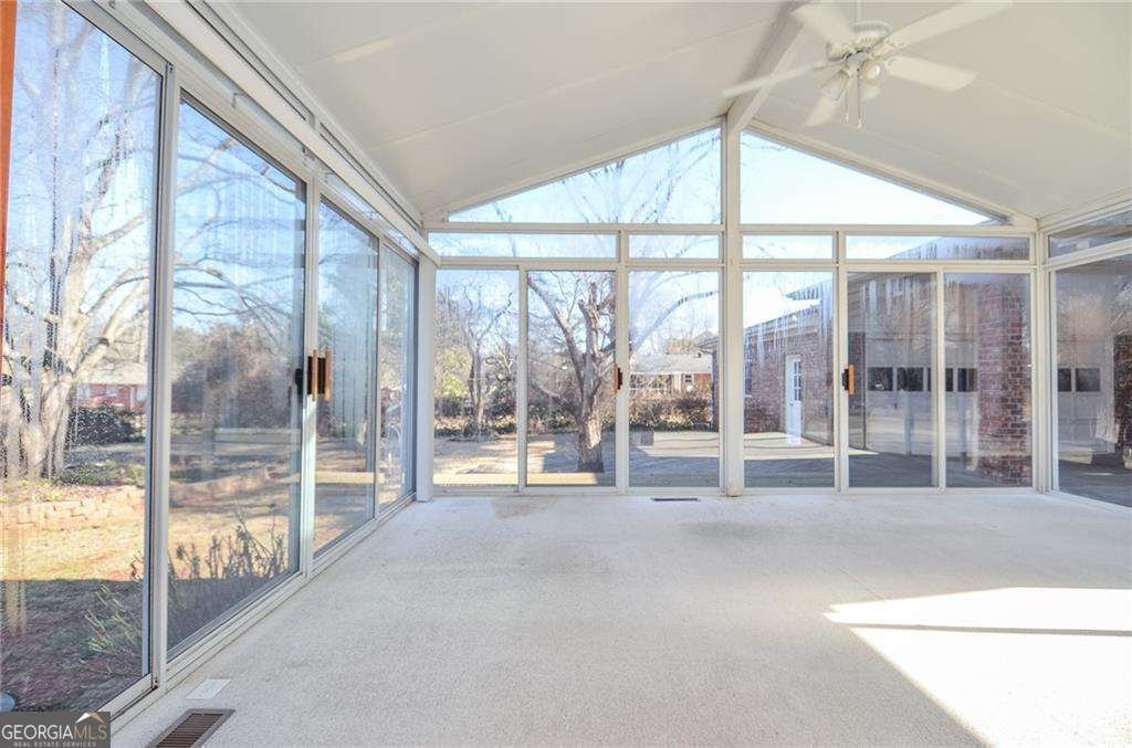 5547 Prince Phillip Way Stone Mountain - Photo 13