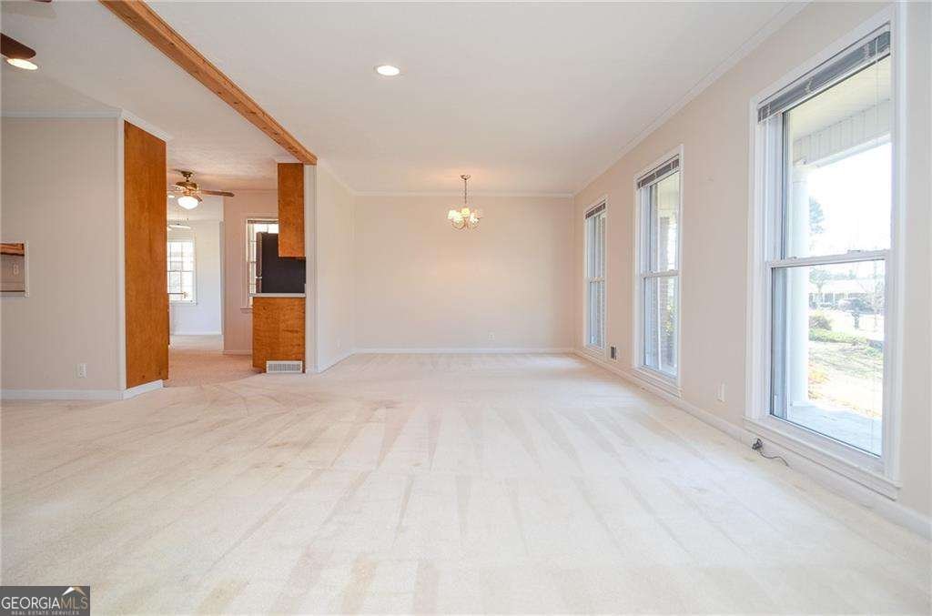 5547 Prince Phillip Way Stone Mountain - Photo 8