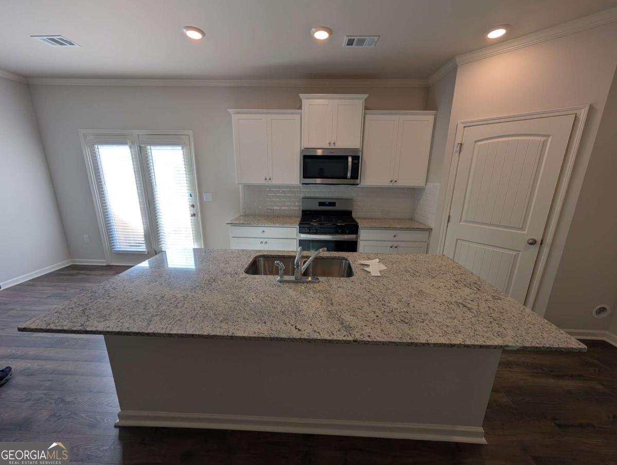 2465 Poppy Court Buford - Photo 8