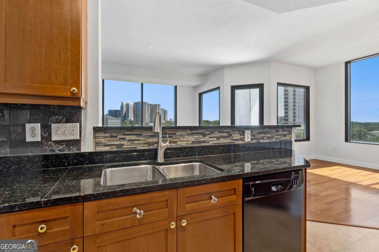 2828 Peachtree Road Atlanta - Photo 32