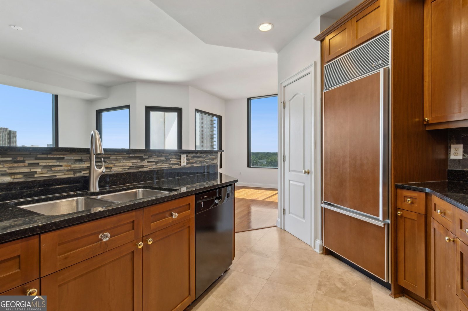 2828 Peachtree Road Atlanta - Photo 33