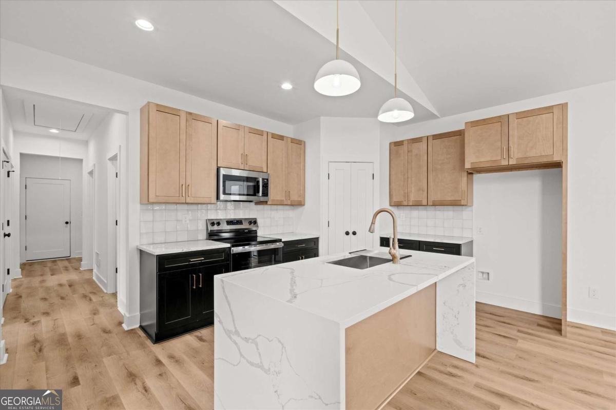 409 Lively Road Waco - Photo 12