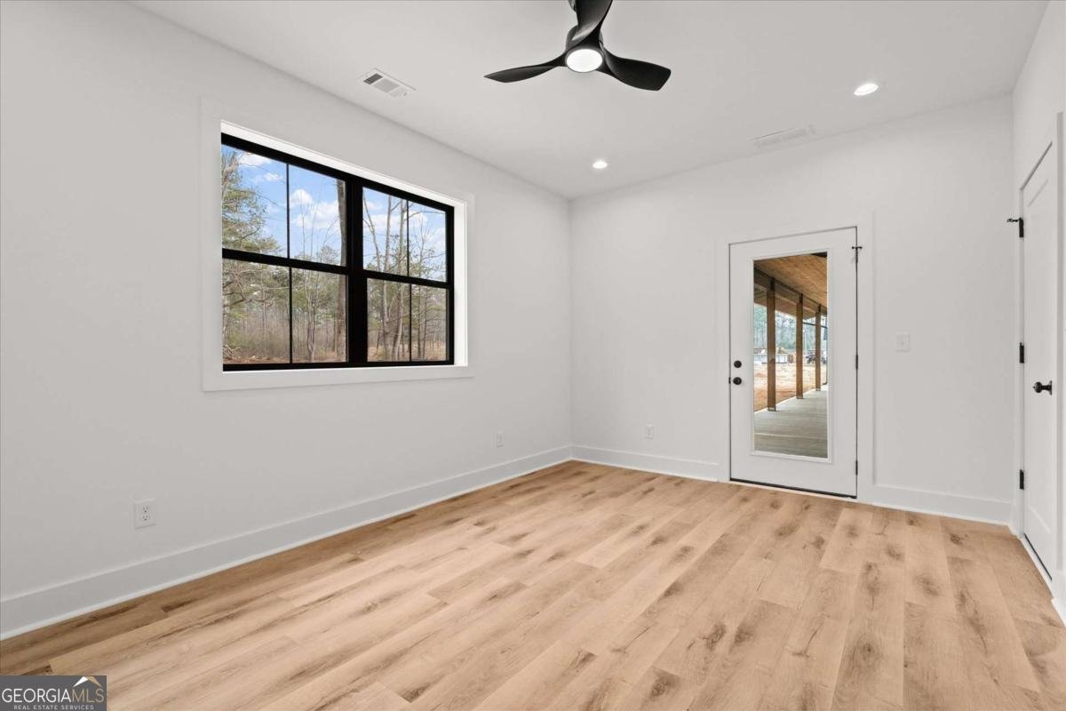 409 Lively Road Waco - Photo 35