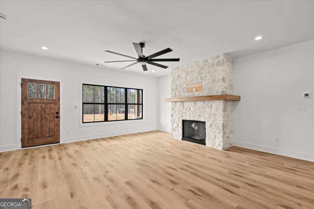 415 Lively Road Waco - Photo 10