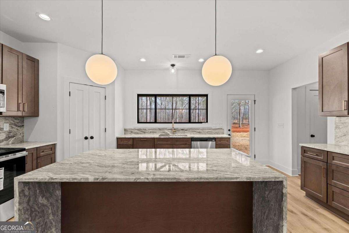 415 Lively Road Waco - Photo 13