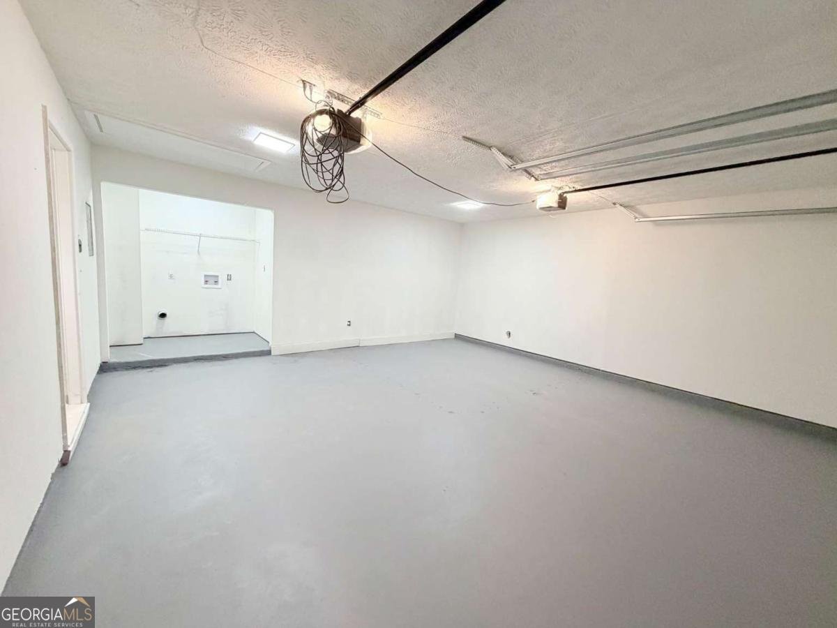 5953 Farmbrook Lane Rex - Photo 18